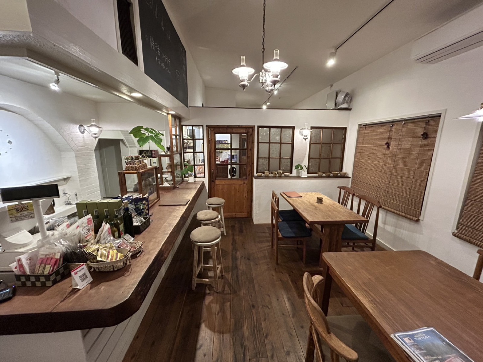 漢方サロン 田七の店内